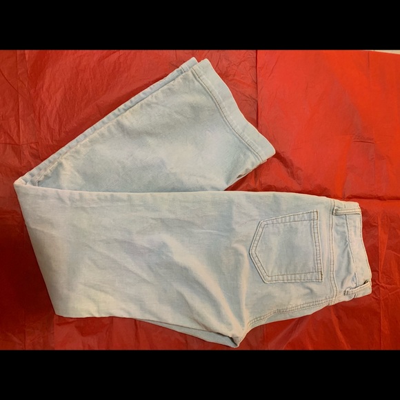 Gap Corduroy in Light Blue - Picture 6 of 8